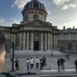 Bibliotheque Mazarine - Outside