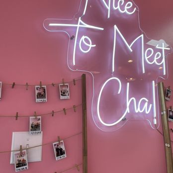 One Zo - Interior seating area - Bubble Tea Near Me - Evans, Georgia