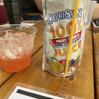 Food For Thought - Adult capri sun - Gastropubs Near Me - Cape Neddick , Maine
