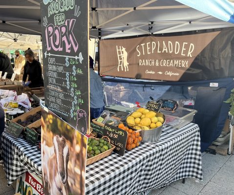 Noe Valley Farmers Market by null