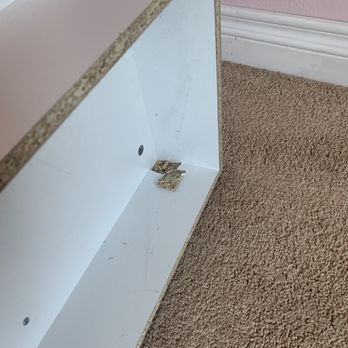 E Movers - Broken furniture - Movers Near Me - Westlake Village, California E Movers - Broken furniture - Movers Near Me - Westlake Village, California