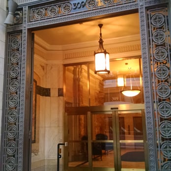 Wells Fargo Bulding - Landmarks & Historical Buildings Near Me - Portland, Oregon Wells Fargo Bulding - Landmarks & Historical Buildings Near Me - Portland, Oregon