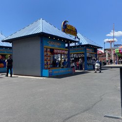 Deno's Wonder Wheel Amusement & Kiddie Park