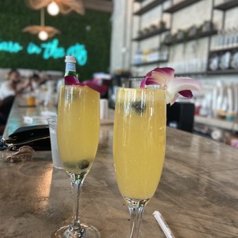 Bistro Cafe - Mimosas. - Breakfast & Brunch Near Me - Miami, Florida Bistro Cafe - Mimosas. - Breakfast & Brunch Near Me - Miami, Florida