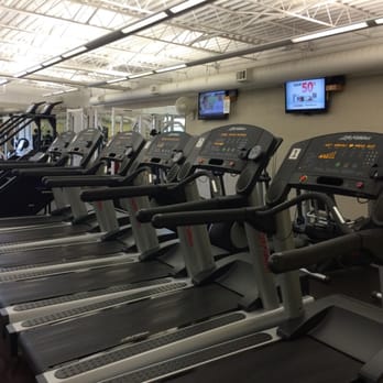 Montclair Recreation Center - Treadmills - Recreation Centers Near Me - Denver, Colorado