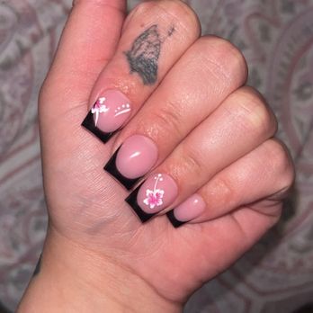 T Nails - Nail Salons Near Me - Citrus Heights, California