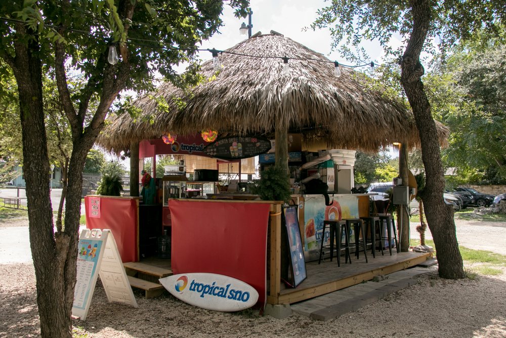 North Shore Tiki Hut Logo