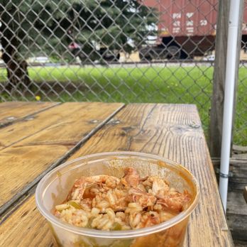 The Whistlepig BBQ - Smoked chicken and andouille jambalaya - Barbeque Near Me - Charlotte, Michigan The Whistlepig BBQ - Smoked chicken and andouille jambalaya - Barbeque Near Me - Charlotte, Michigan
