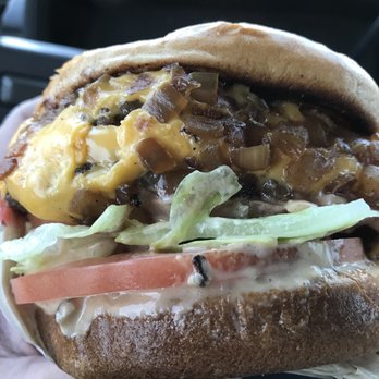 In-N-Out Burger - Burgers Near Me - Pinole, California