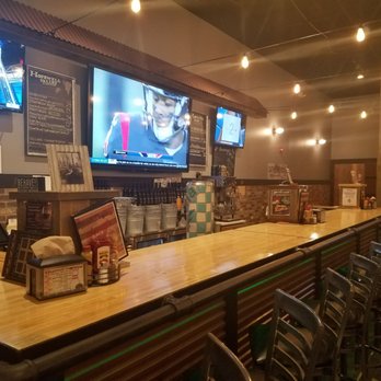 Humdingers - Arcades Near Me - Paramus, New Jersey