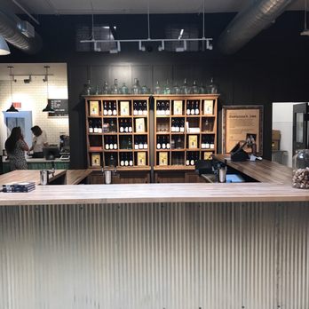 Savannah Bee - Cosmetics & Beauty Supply Near Me - Boulder, Colorado