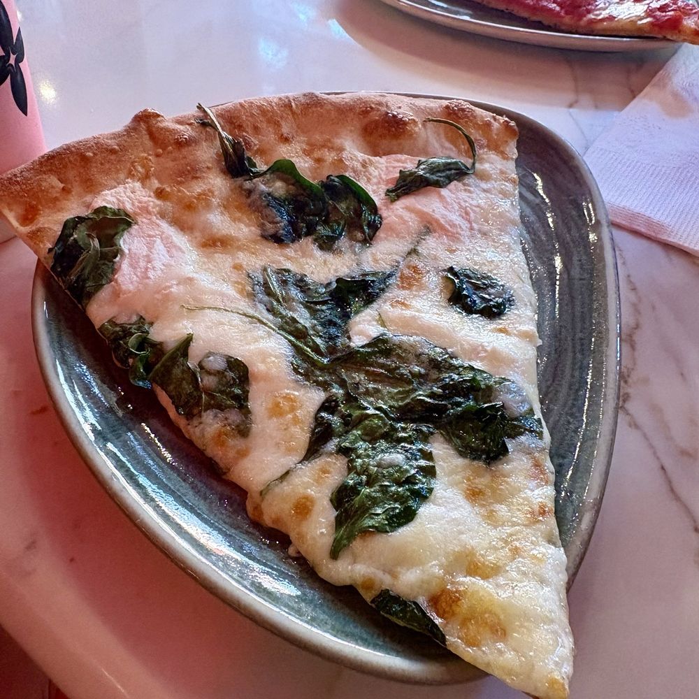 Cannoli King - Spinach pizza - Desserts Near Me - New York, New York Cannoli King - Spinach pizza - Desserts Near Me - New York, New York