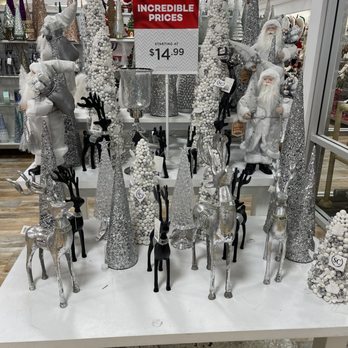 Home Goods - White Christmas - Rugs Near Me - Queen Creek, Arizona Home Goods - White Christmas - Rugs Near Me - Queen Creek, Arizona