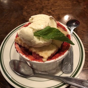 George's Corner - Strawberry Rhubarb Pie - American Near Me - St George, Utah George's Corner - Strawberry Rhubarb Pie - American Near Me - St George, Utah