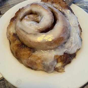 Eggscellent - Cinnamon roll - Breakfast & Brunch Near Me - Las Vegas, Nevada
