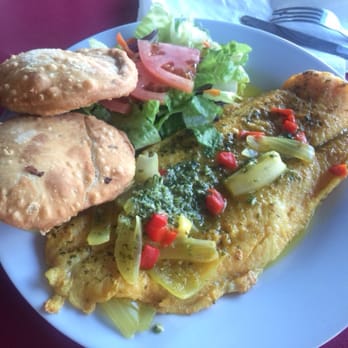 El Parrilla - Filete de mero a la criolla con arepas de coco. - Latin American Near Me - Loiza, Puerto Rico El Parrilla - Filete de mero a la criolla con arepas de coco. - Latin American Near Me - Loiza, Puerto Rico