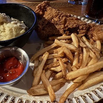 matchbox - Southern Fried Chicken - two pieces with sad looking fries.   Mashed potatoes is the better half! - New American Near Me - Ashburn, Virginia