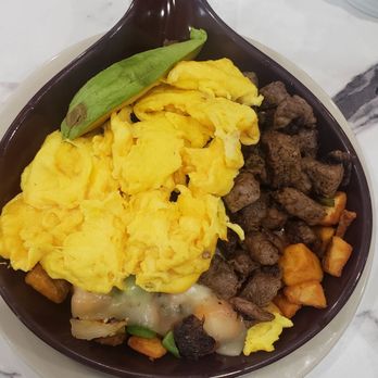 Sunny Day Cafe - Carne asada skillet with diced potatoes instead of hashbrowns - Breakfast & Brunch Near Me - Carmel, Indiana Sunny Day Cafe - Carne asada skillet with diced potatoes instead of hashbrowns - Breakfast & Brunch Near Me - Carmel, Indiana