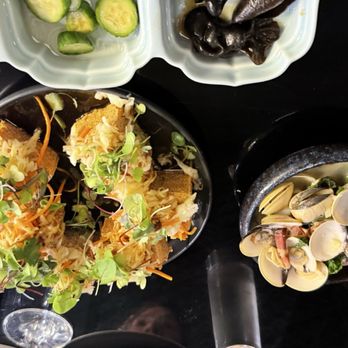 Blue Magpie - Fried tofu and basil clams - Bars Near Me - Arcadia, California Blue Magpie - Fried tofu and basil clams - Bars Near Me - Arcadia, California