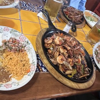 Hacienda Tequila - Fajita dish for two - Mexican Near Me - Clovis, California