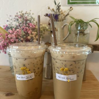 Earth Tone Cafe - Cafes Near Me - San Francisco, California