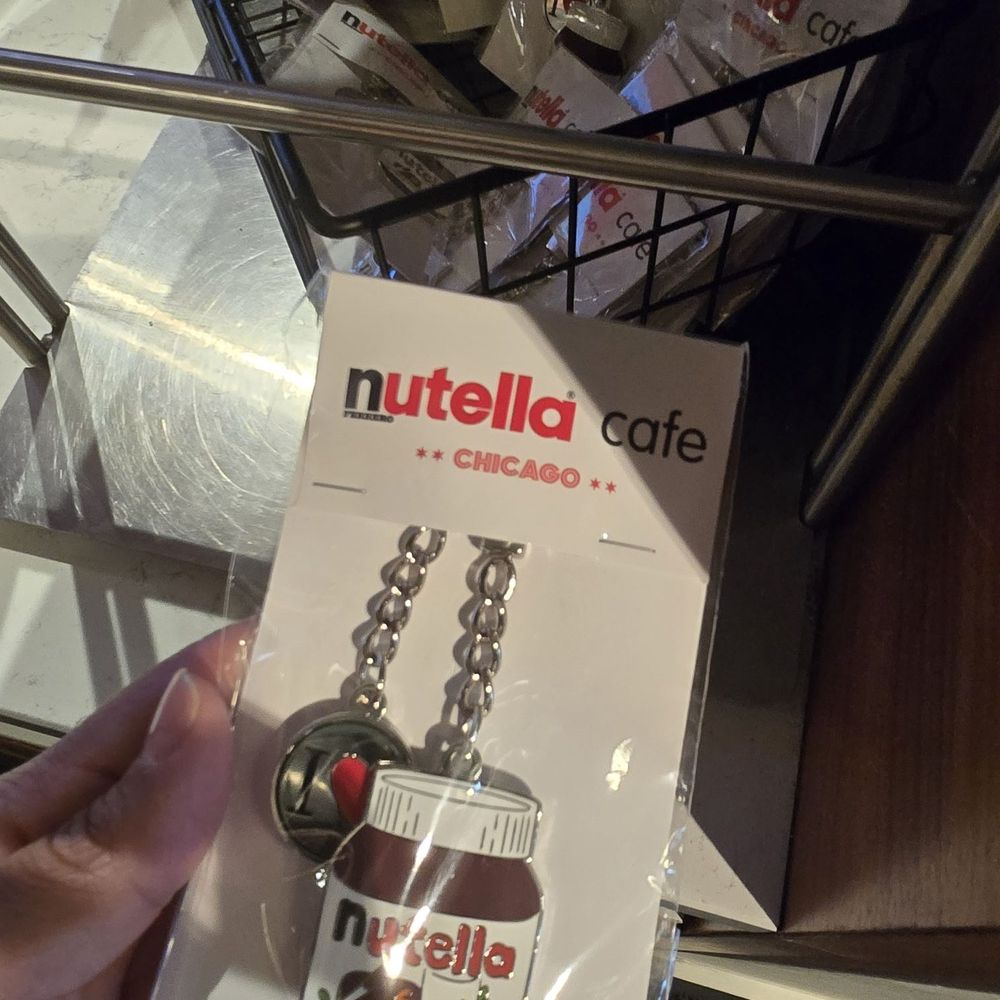 Nutella Cafe - Keychain - Desserts Near Me - Chicago, Illinois Nutella Cafe - Keychain - Desserts Near Me - Chicago, Illinois