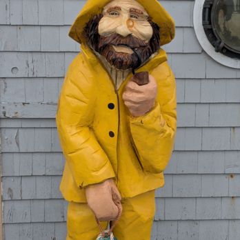 Sou'Wester Gift & Restaurant - Arts & Crafts Near Me - Peggy's Cove, Nova Scotia