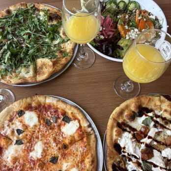 Oak & Stone - Pizza Near Me - Saint Petersburg, Florida