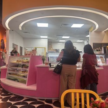 1/2sies Co - Inside - Donuts Near Me - La Quinta, California
