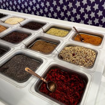 Ubatuba Açaí - Camarillo - Options, goji berries and bee pollen, yum - Acai Bowls Near Me - Camarillo, California Ubatuba Açaí - Camarillo - Options, goji berries and bee pollen, yum - Acai Bowls Near Me - Camarillo, California