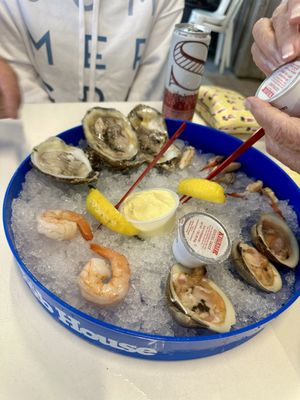 H&H Seafood Market by null