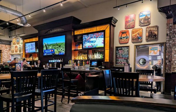 BJ’S RESTAURANT & BREWHOUSE - Updated June 2026 - 299 Photos & 544