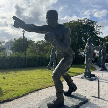 Nader Sculpture Park - Art Museums Near Me - Miami, Florida Nader Sculpture Park - Art Museums Near Me - Miami, Florida