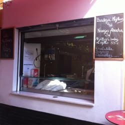 Cervecería Freiduría Montesión - Vebtana a la calle