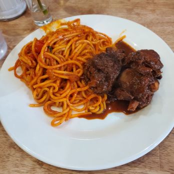 EL Rinconcito Restaurant - Chicken Mole with spaghetti - Comfort Food Near Me - New York, New York