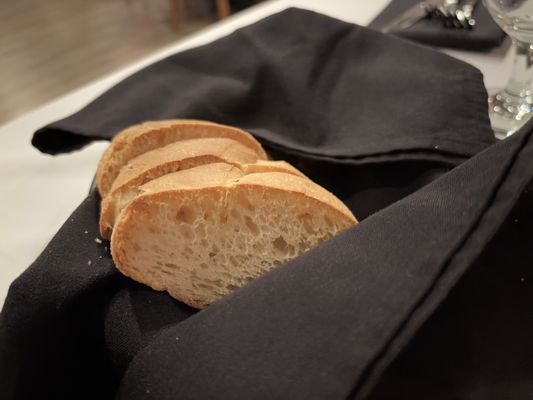 La Tavola by null