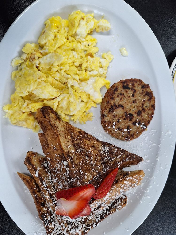 Esmeralda's Cafe Image