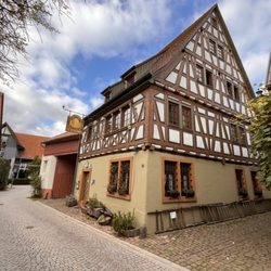 Gaststätte Die Kartoffel - Outside, front of the resistant