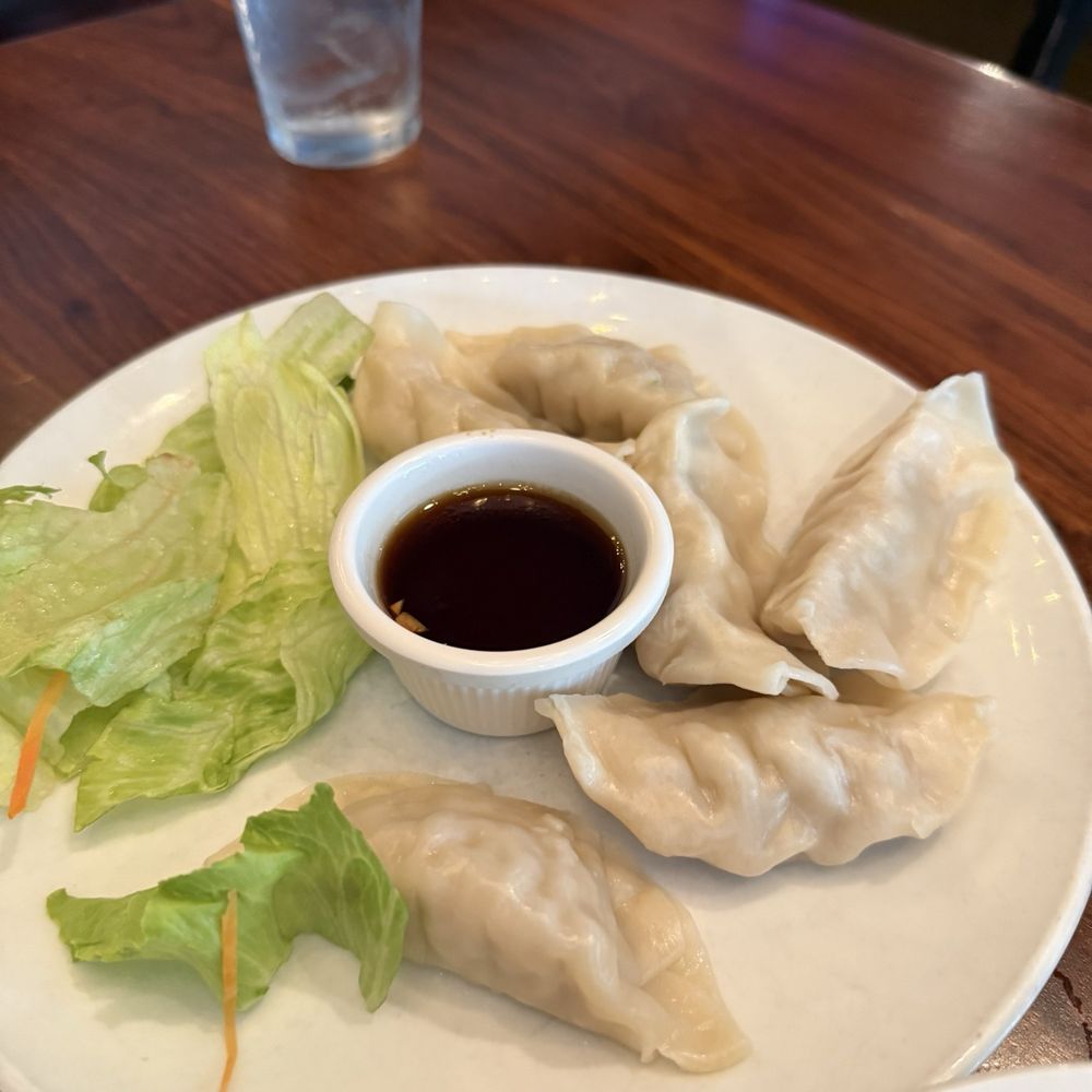 Steamed Pot Stickers Steamed Pot Stickers