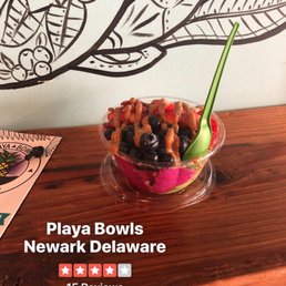 Half Kale/Half Pitaya base, topped with strawberries, bananas, and blueberries, drizzled with almond butter. Half Kale/Half Pitaya base, topped with strawberries, bananas, and blueberries, drizzled with almond butter.