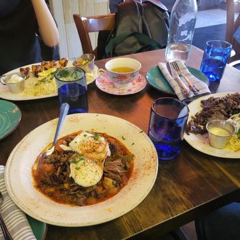 Medi Kitchen & Cocktail - Mediterranean Near Me - Chicago, Illinois