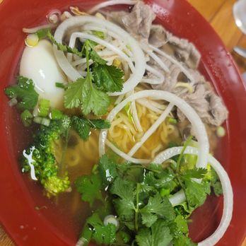 Sakeba Sushi & Sake Bar - Beef noodle - Sushi Bars Near Me - Kissimmee, Florida