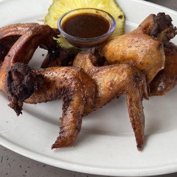Bahama Breeze - Whole Jamaican Jerk Wings - Latin American Near Me - Charleston, South Carolina Bahama Breeze - Whole Jamaican Jerk Wings - Latin American Near Me - Charleston, South Carolina