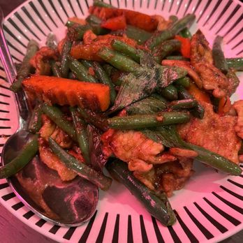 Bua Thai Kitchen - Thai Near Me - Albany, California