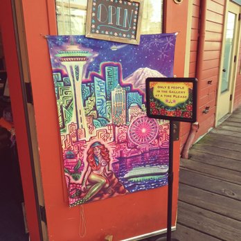 Burgandy Viscosi Gallery - Love the Seattle art - Art Galleries Near Me - Seattle, Washington