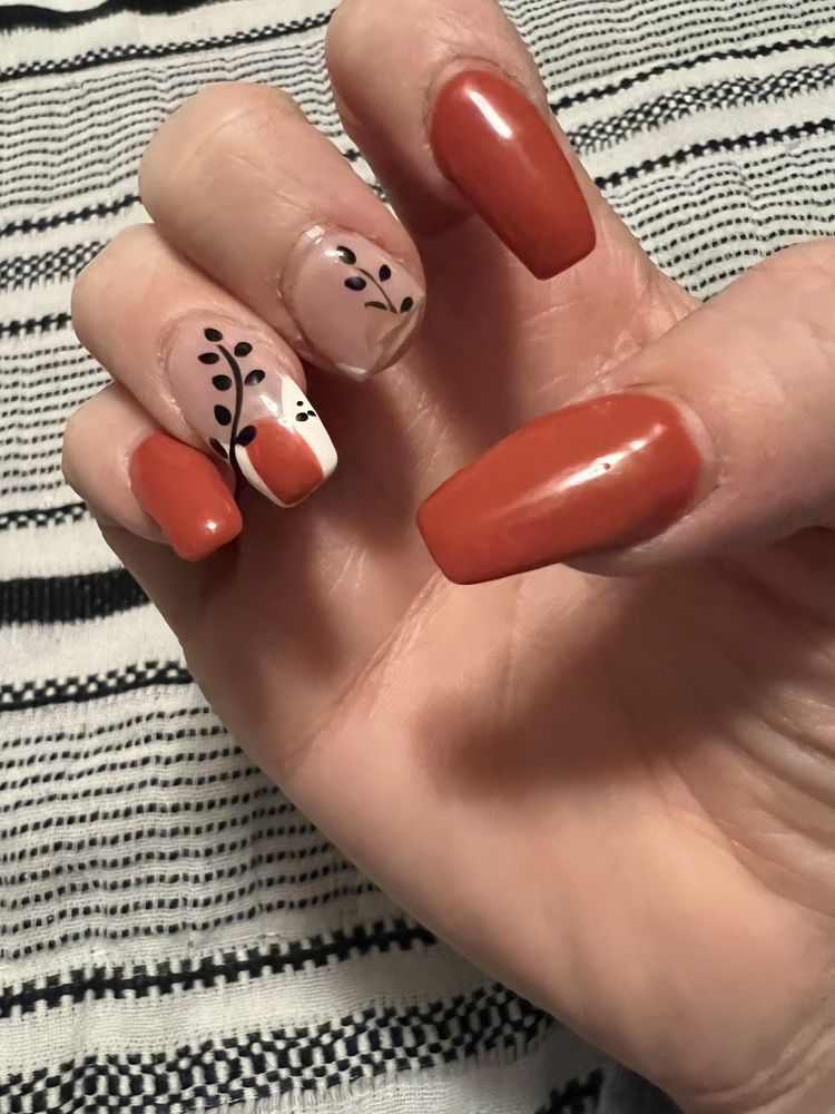 LT ROYAL NAILS Updated September 2024 12 Photos & 19 Reviews 5399 S US Hwy 41, Terre Haute