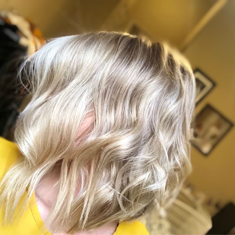 The Doll Room Salon - One of many cut and colors by Bianca - Hair Salons Near Me - Edgewater, Colorado The Doll Room Salon - One of many cut and colors by Bianca - Hair Salons Near Me - Edgewater, Colorado