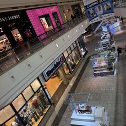 Mershops Galleria at Sunset - Indoors