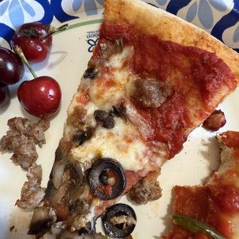Napoli Pizzeria Vacaville - Sad pizza - Italian Near Me - Vacaville, California