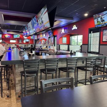 Pizza Pub - Burgers Near Me - Inver Grove Heights, Minnesota Pizza Pub - Burgers Near Me - Inver Grove Heights, Minnesota
